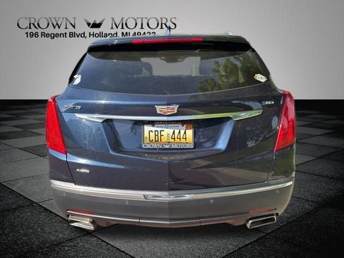 Used 2017 Cadillac XT5 Luxury w/ Driver Awareness Package AWD/4WD image 6