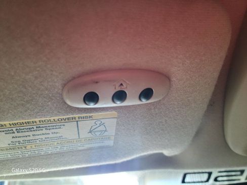 Used 2005 Ford F150 Lariat image 38