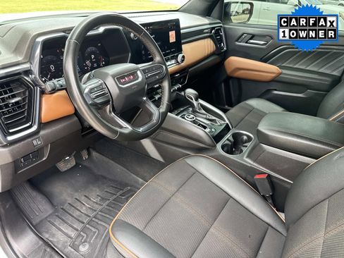 Used 2025 GMC Canyon AT4 AWD/4WD image 26