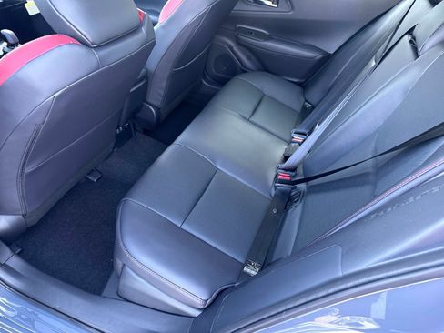New 2026 Toyota Prius Plug-In Hybrid FWD image 17