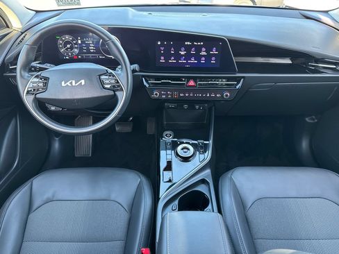 Used 2023 Kia Niro Wind FWD image 20