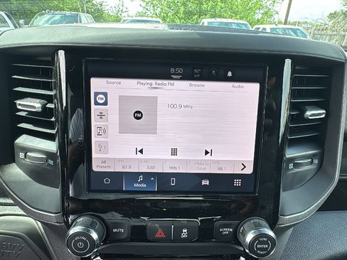 New 2026 RAM 5500 Tradesman w/ Chrome Appearance Group image 18