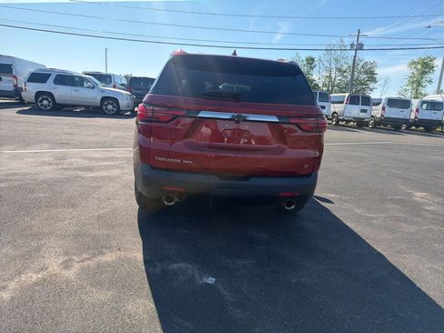 Used 2023 Chevrolet Traverse LT AWD/4WD image 6