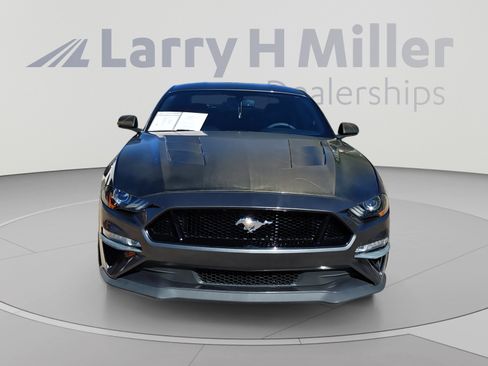 Used 2018 Ford Mustang GT Premium w/ GT Performance Package RWD image 8