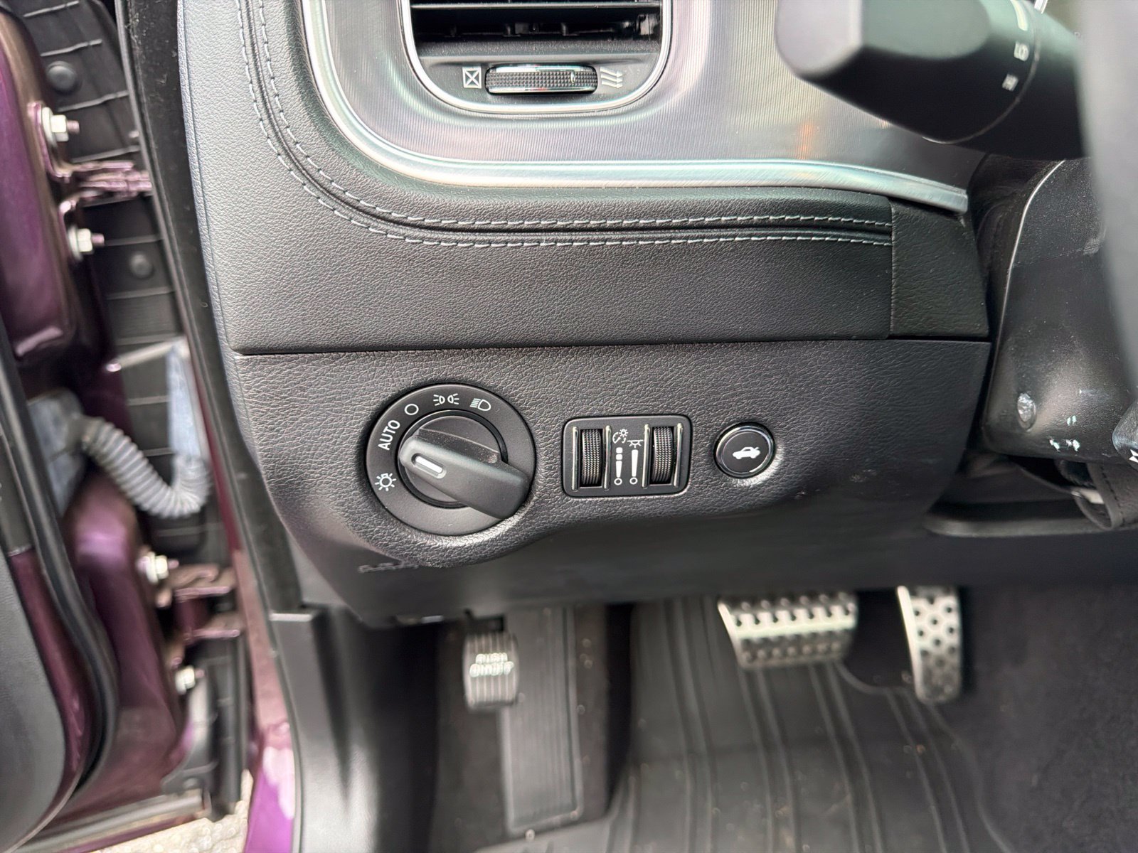 Used 2022 Dodge Charger Scat Pack RWD image 34
