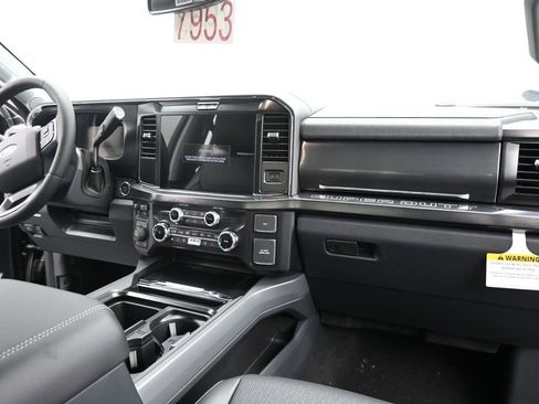 New 2026 Ford F250 Lariat w/ Black Appearance Package AWD/4WD image 14