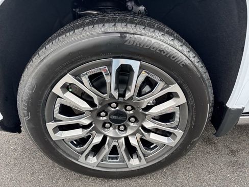New 2026 GMC Sierra 1500 Denali Ultimate AWD/4WD image 38