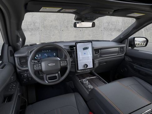 New 2024 Ford Expedition Platinum image 9