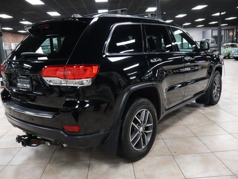 Used 2018 Jeep Grand Cherokee Limited AWD/4WD image 5