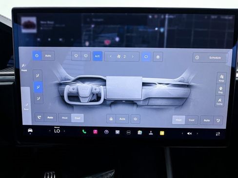 Used 2022 Tesla Model X Plaid image 24