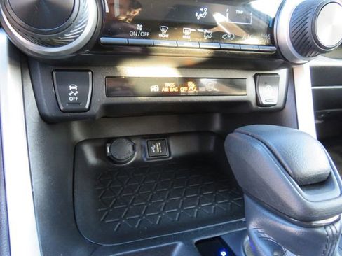 Certified 2024 Toyota RAV4 LE image 25