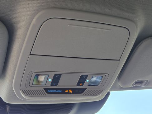 Certified 2023 Ford Explorer XLT w/ Equipment Group 202A image 31