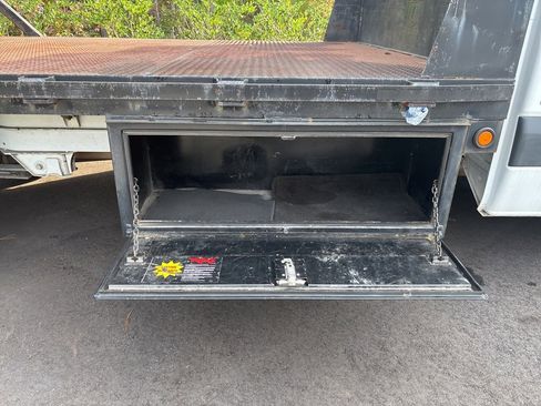 Used 2016 Mercedes-Benz Sprinter 3500 image 15