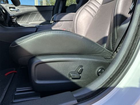 Used 2023 Dodge Charger SRT Hellcat w/ SRT Black Package image 6