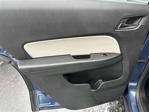 Used 2016 GMC Terrain SLT w/ Open Road Package image 11