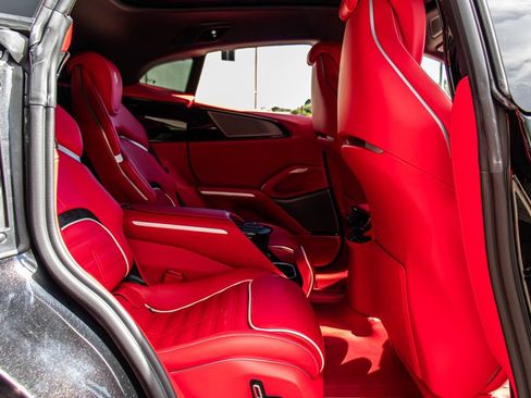 Certified 2024 Ferrari Purosangue AWD/4WD image 57