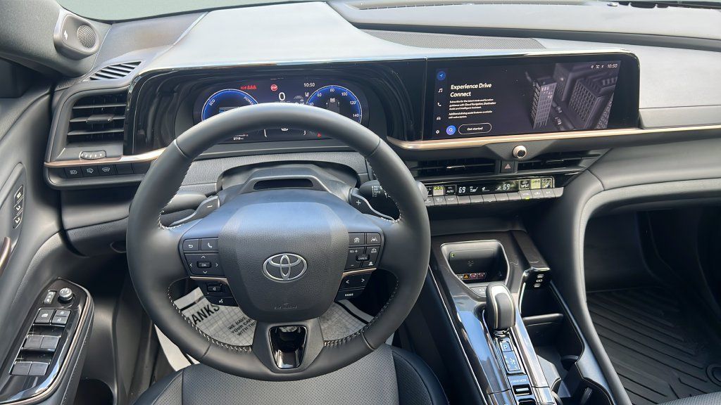Used 2026 Toyota Crown Signia w/ Advanced Technology Package AWD/4WD image 12