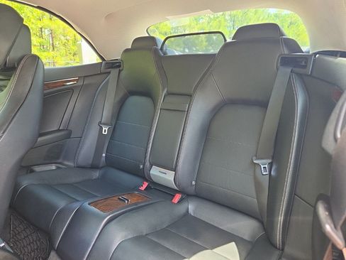 Used 2013 Mercedes-Benz E 350 Cabriolet image 29