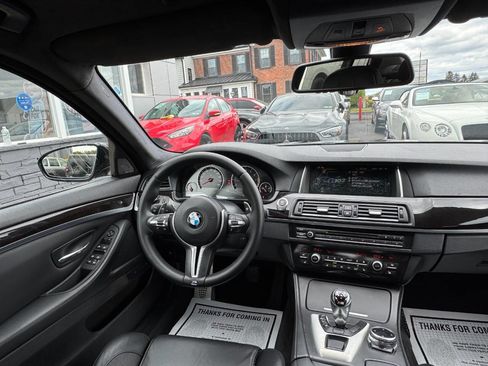 Used 2014 BMW M5 image 21