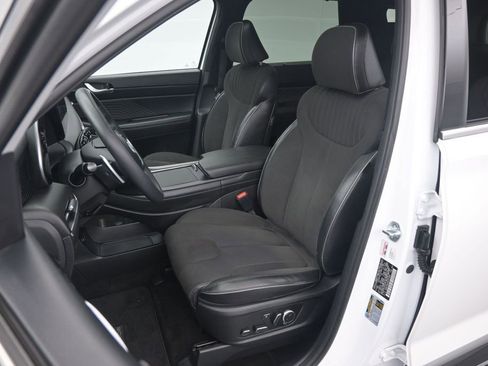 Used 2024 Hyundai Palisade Calligraphy AWD/4WD image 19