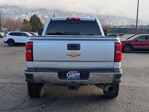 Used 2018 Chevrolet Silverado 2500 LTZ w/ Duramax Plus Package image 7