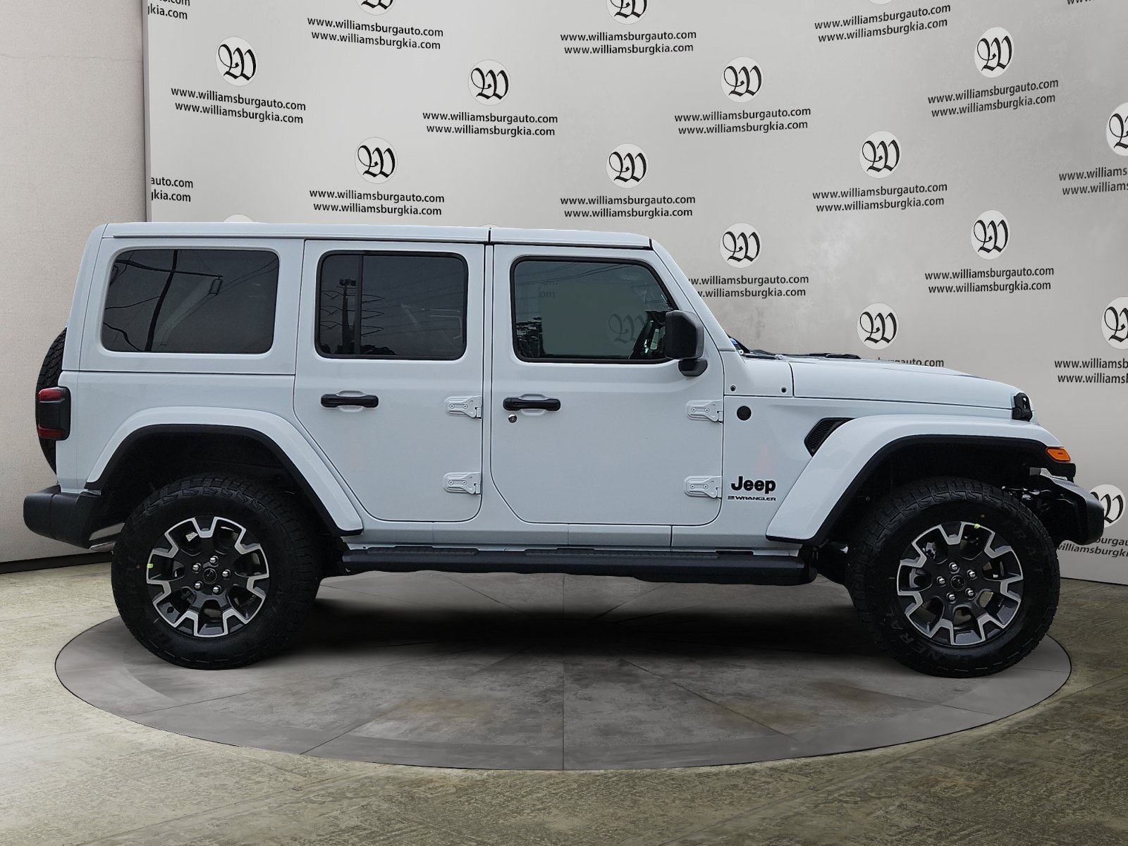 New 2027 Jeep Wrangler Unlimited Sahara AWD/4WD image 6