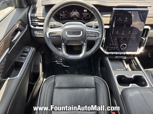 Used 2024 GMC Acadia Denali FWD image 13