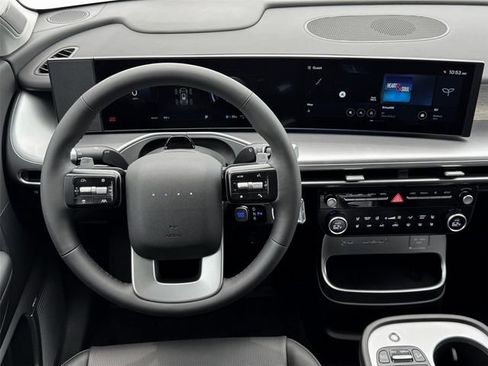 New 2026 Hyundai Ioniq 9 Limited image 17