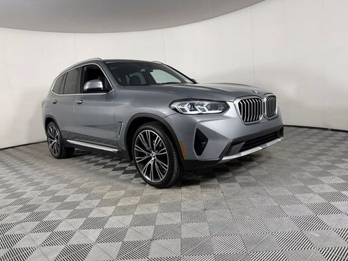 Used 2023 BMW X3 sDrive30i w/ Premium Package RWD image 3