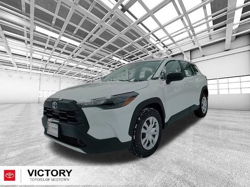 New 2026 Toyota Corolla Cross L image 7