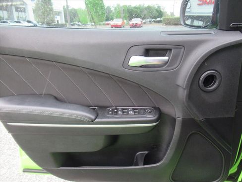 Used 2023 Dodge Charger R/T w/ Harman/Kardon Audio Group RWD image 20