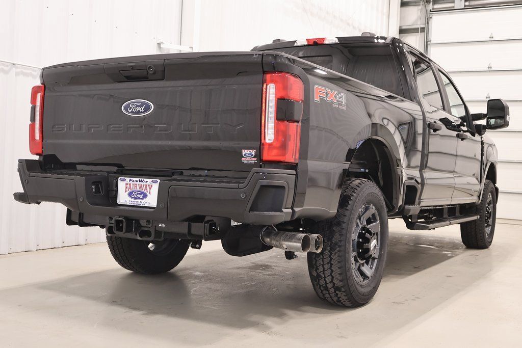 New 2026 Ford F350 XL w/ STX Appearance Package AWD/4WD image 9