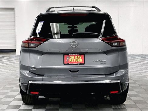 New 2026 Nissan Rogue Platinum w/ Platinum Premium Package image 4