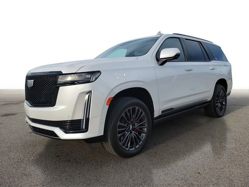 Used 2024 Cadillac Escalade Sport Platinum w/ LPO, ONYX Package image 2