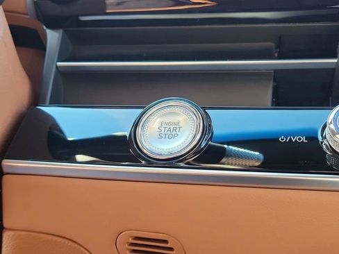 New 2026 Genesis GV70 2.5T Advanced image 27