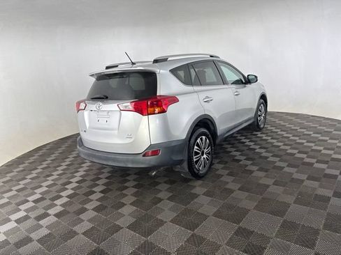Used 2013 Toyota RAV4 LE AWD/4WD image 5