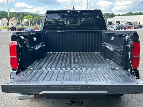 Certified 2024 Toyota Tacoma Limited w/ Limited Package (LT) AWD/4WD image 5