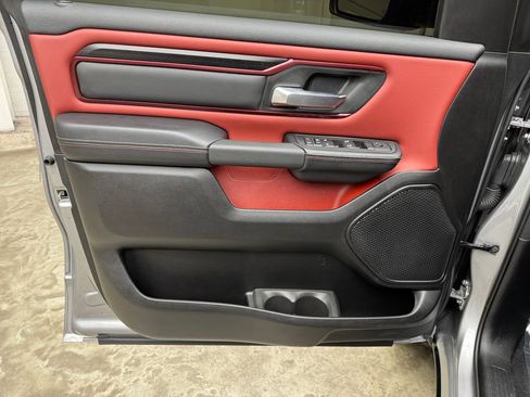 Used 2025 RAM 1500 Rebel image 9