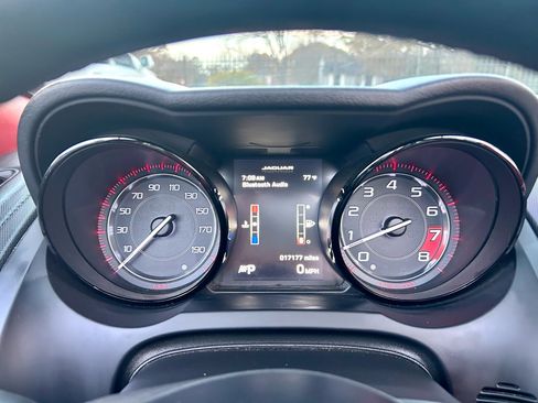 Used 2014 Jaguar F-TYPE S image 12