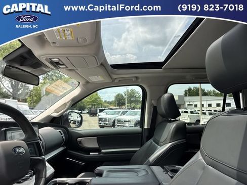 Certified 2025 Ford Expedition Active AWD/4WD image 22