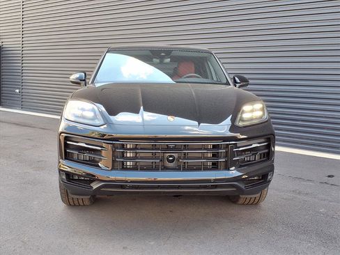 New 2026 Porsche Cayenne Coupe image 29