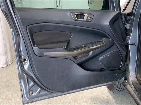 Used 2020 Ford EcoSport SE image 21