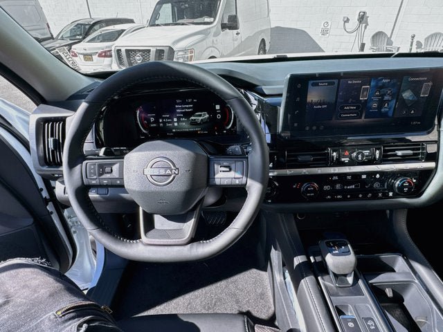 New 2026 Nissan Pathfinder SL AWD/4WD image 10