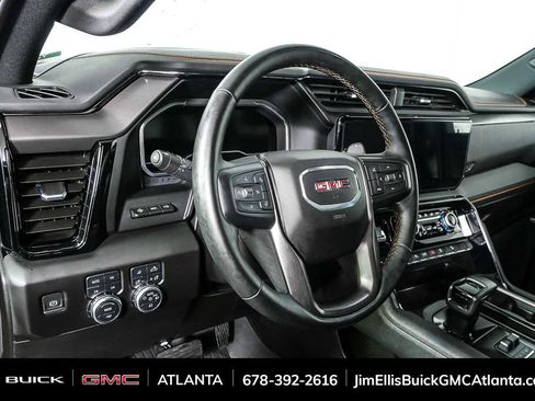 Used 2024 GMC Sierra 1500 AT4 w/ Technology Package image 4