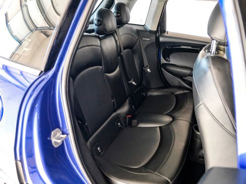 Used 2019 MINI Cooper S w/ Premium Package image 27