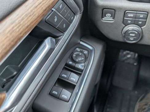 Certified 2022 Chevrolet Silverado 1500 High Country w/ Z71 Off-Road Package image 21