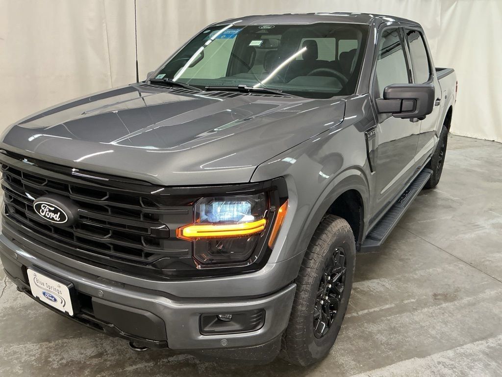 New 2026 Ford F150 XLT w/ Equipment Group 302A MID AWD/4WD image 3