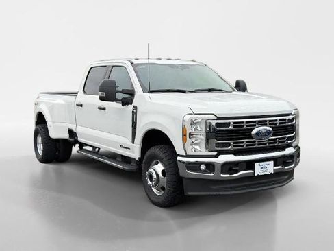 Certified 2024 Ford F350 XLT w/ 360-Degree Camera Package AWD/4WD image 1