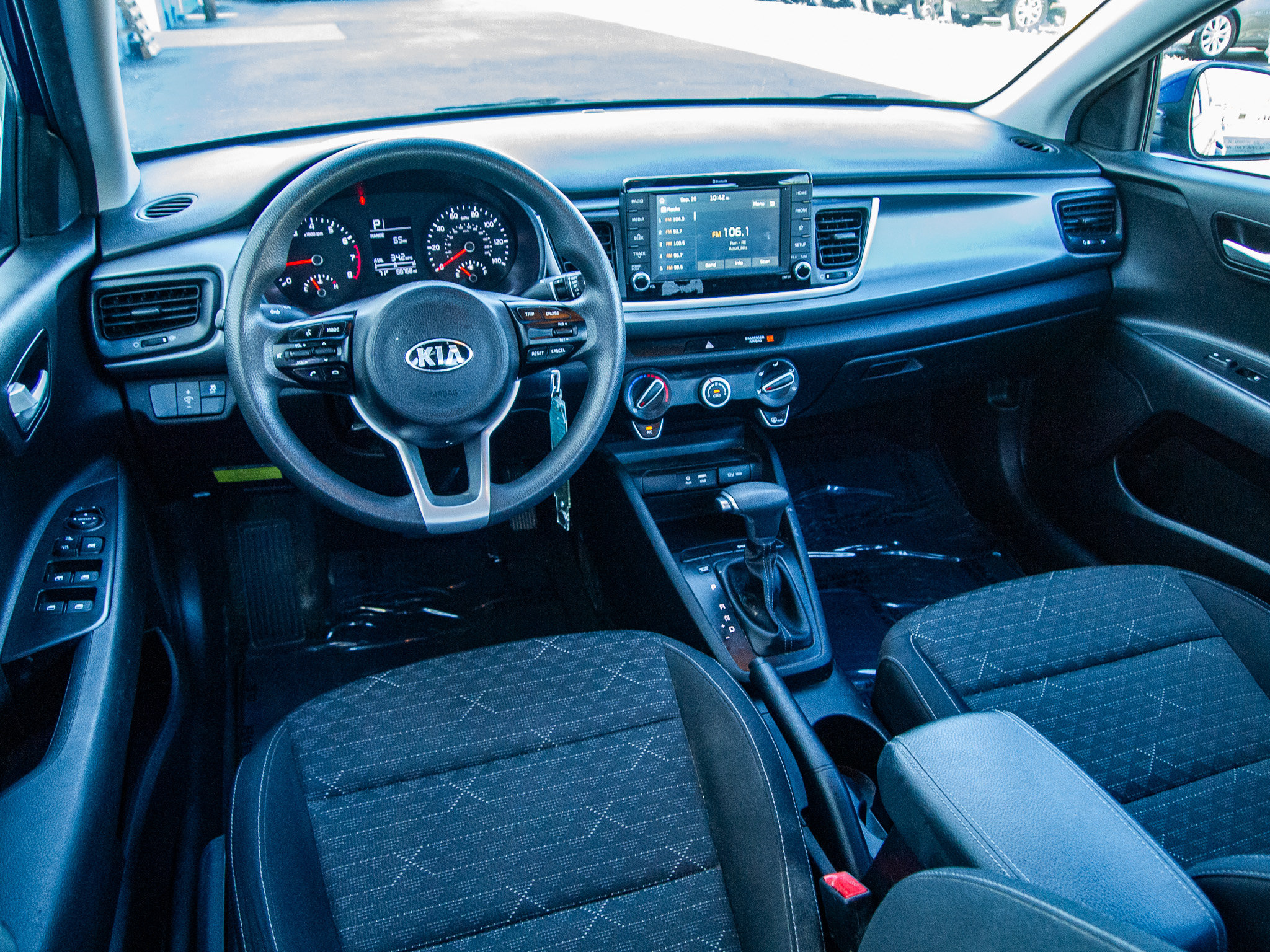 Used 2019 Kia Rio S FWD image 25