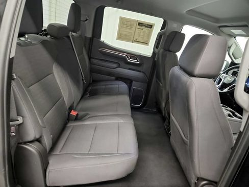 Used 2024 Chevrolet Silverado 1500 LT AWD/4WD image 32